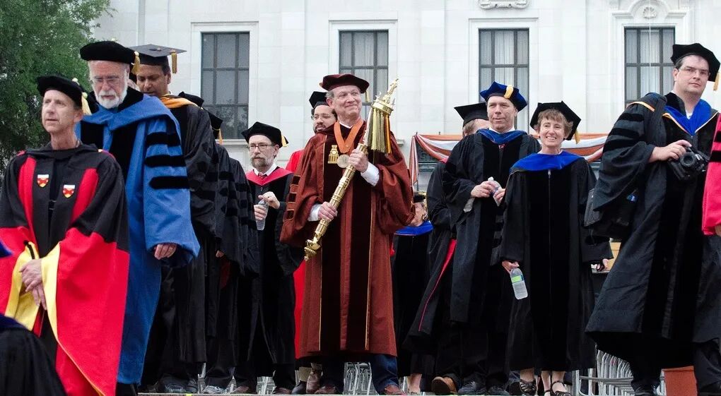 大学教授职称晋升:讲师到教授要熬多少年?