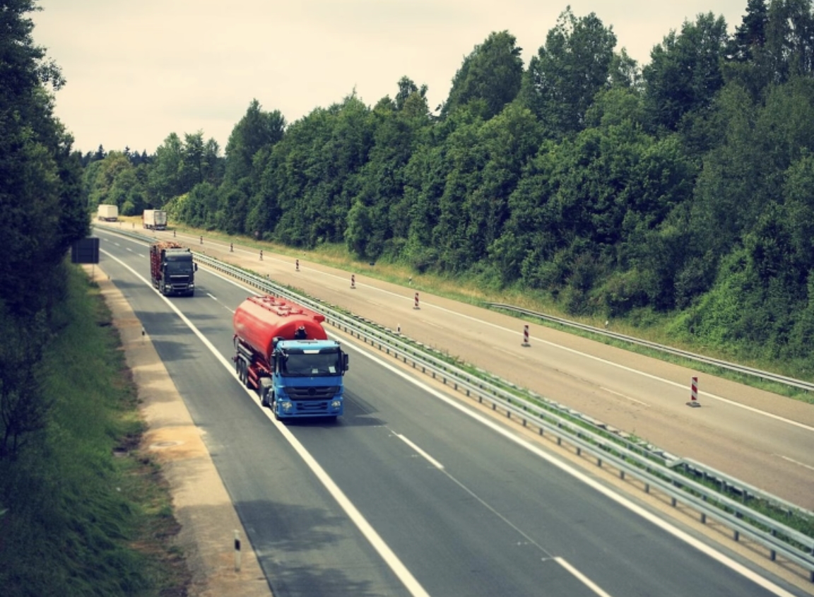 全国高速新规:ETC扣费更准,服务区餐饮升级