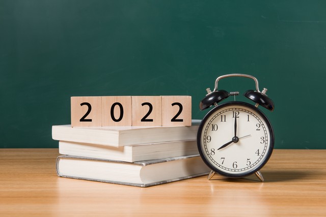 2021-2025高考作文命题规律梳理,2026高考备考方向解析