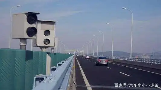 春节返程高速上如何避开测速路段?区间、单点、流动测速全解析