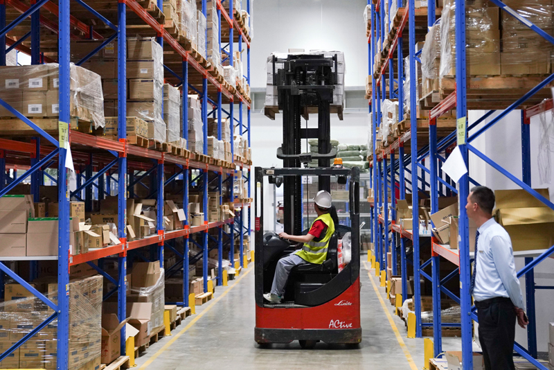 2023年中中国经济新观察:疫情对经济影响下的复苏态势