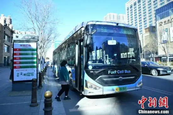 冬奥会科技应用亮点多,涵盖5G信号、自由视角及绿色供电等