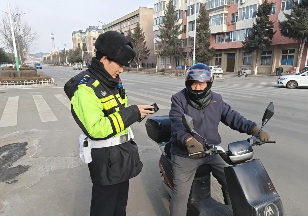 图们市整治电动车辆违法高发路段,保障群众出行安全